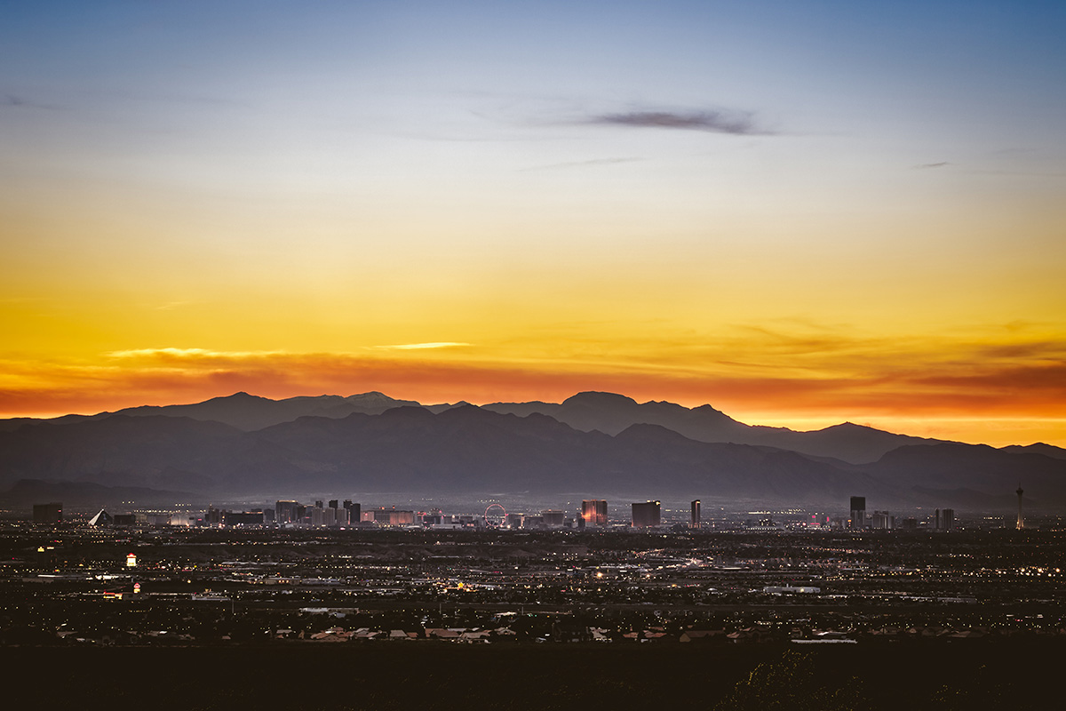 Las Vegas Sunset View (©Ryan Hafey)
