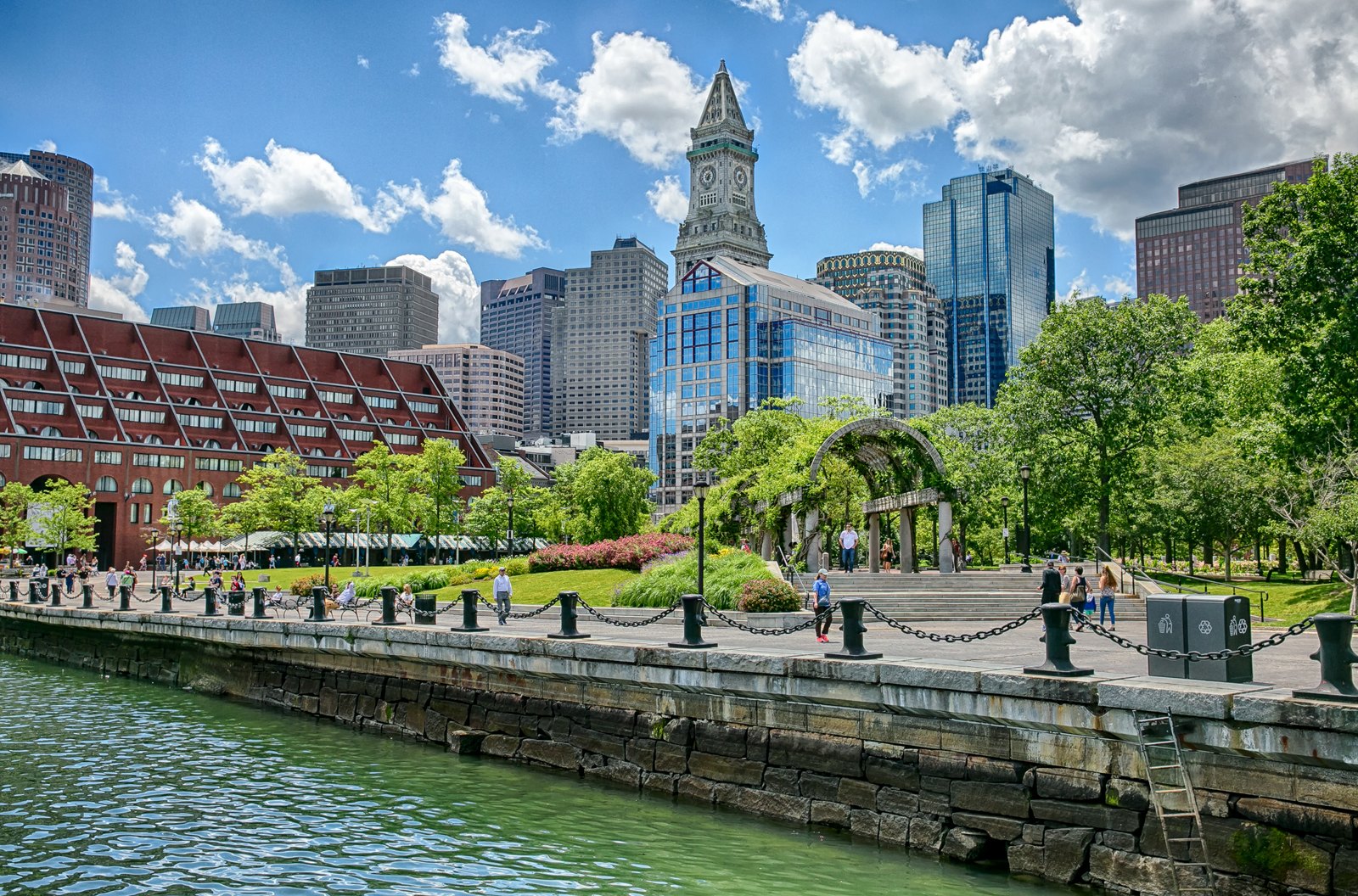 Columbus Park (©Kyle Klein)