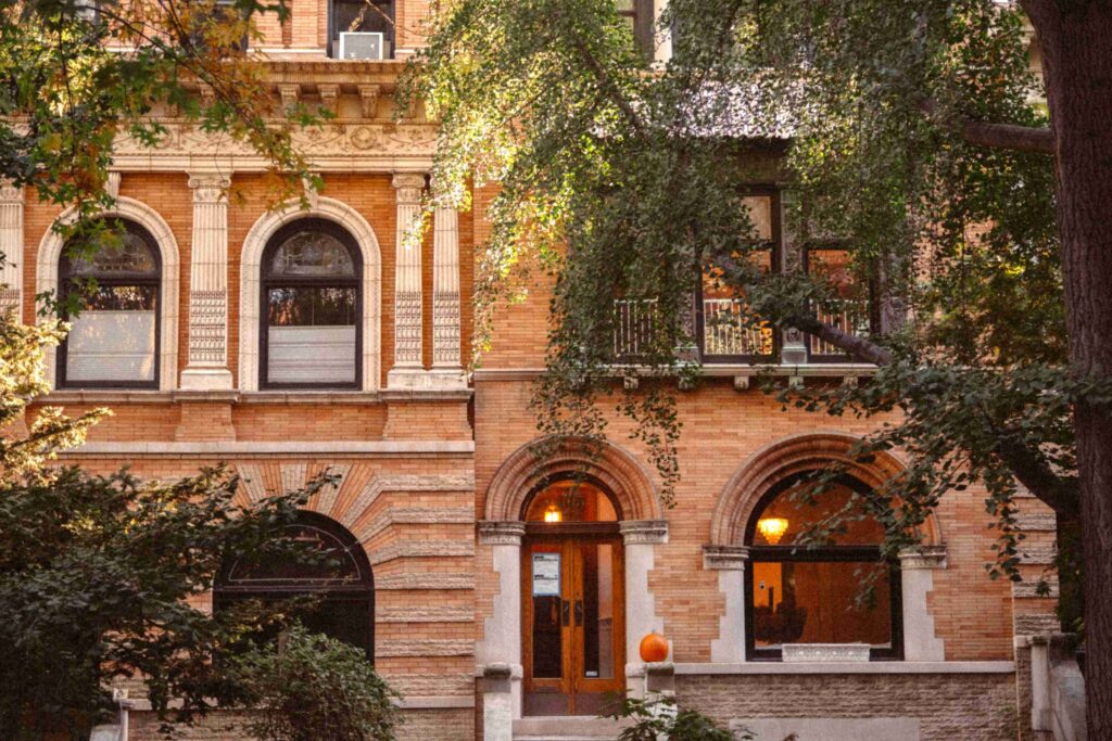 Park Slope, Brooklyn (©Ashe Walker)