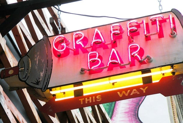 Graffiti Bar (©Chelsea B Yelp)