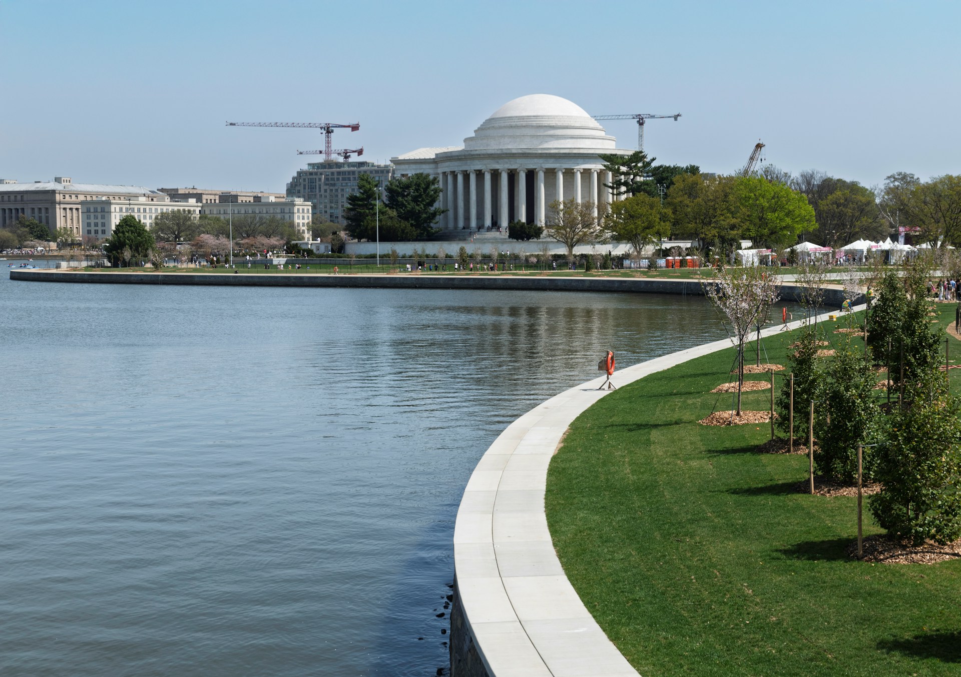 Tidal Basin in the National Mall (©Srini Somanchi)