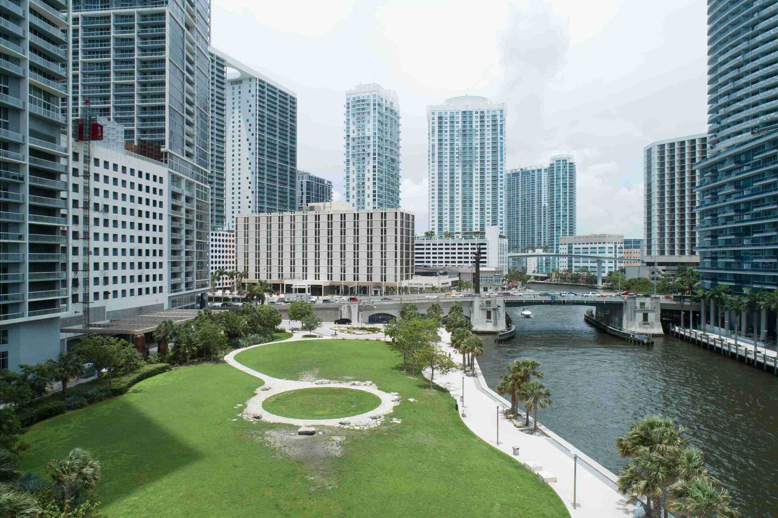 Brickell (Photo courtesy of the GMCVB – http://MiamiandMiamiBeach.com)