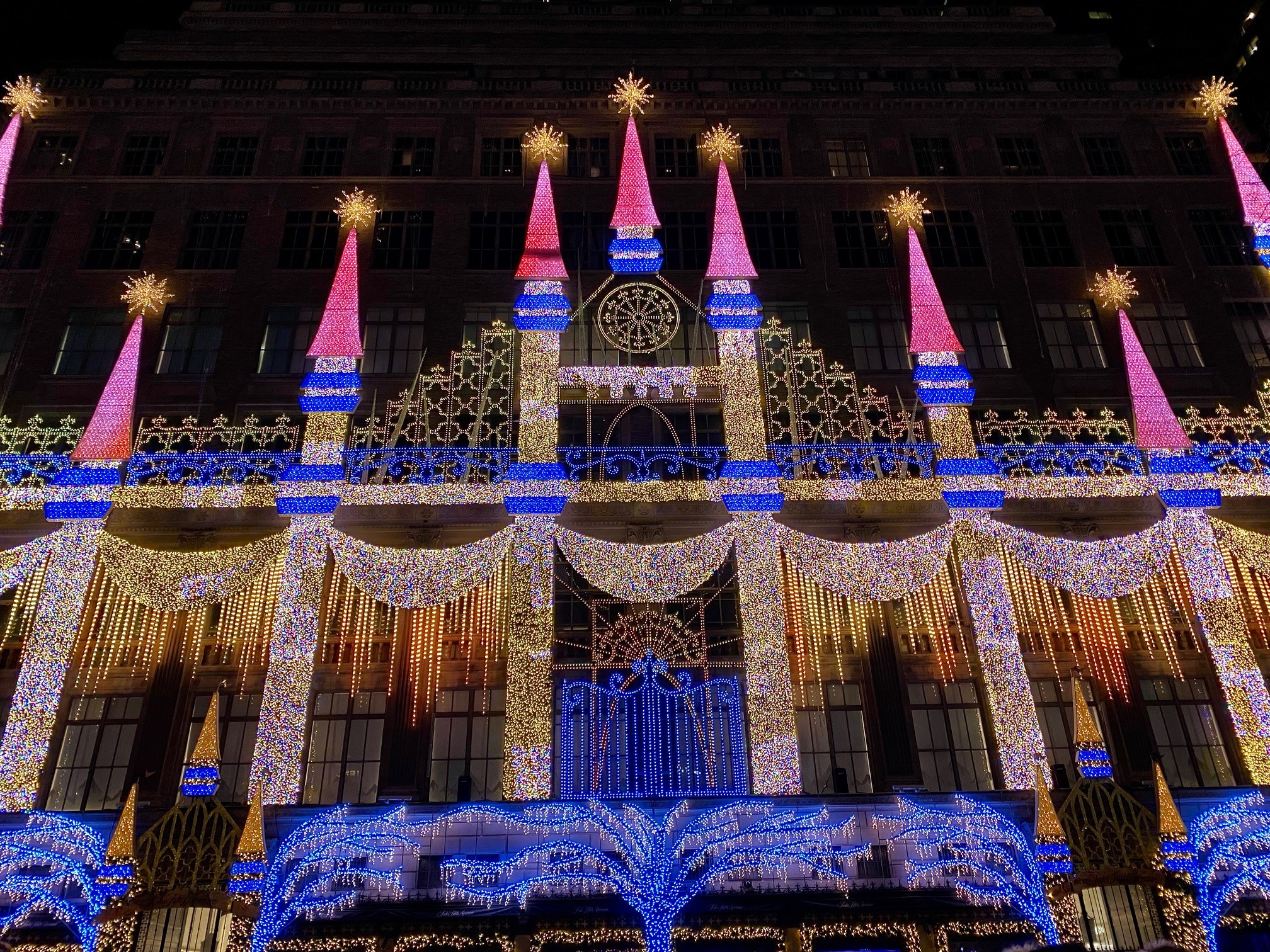 Where to See Cool Holiday Light Shows in NYC - GoVisit.Guide