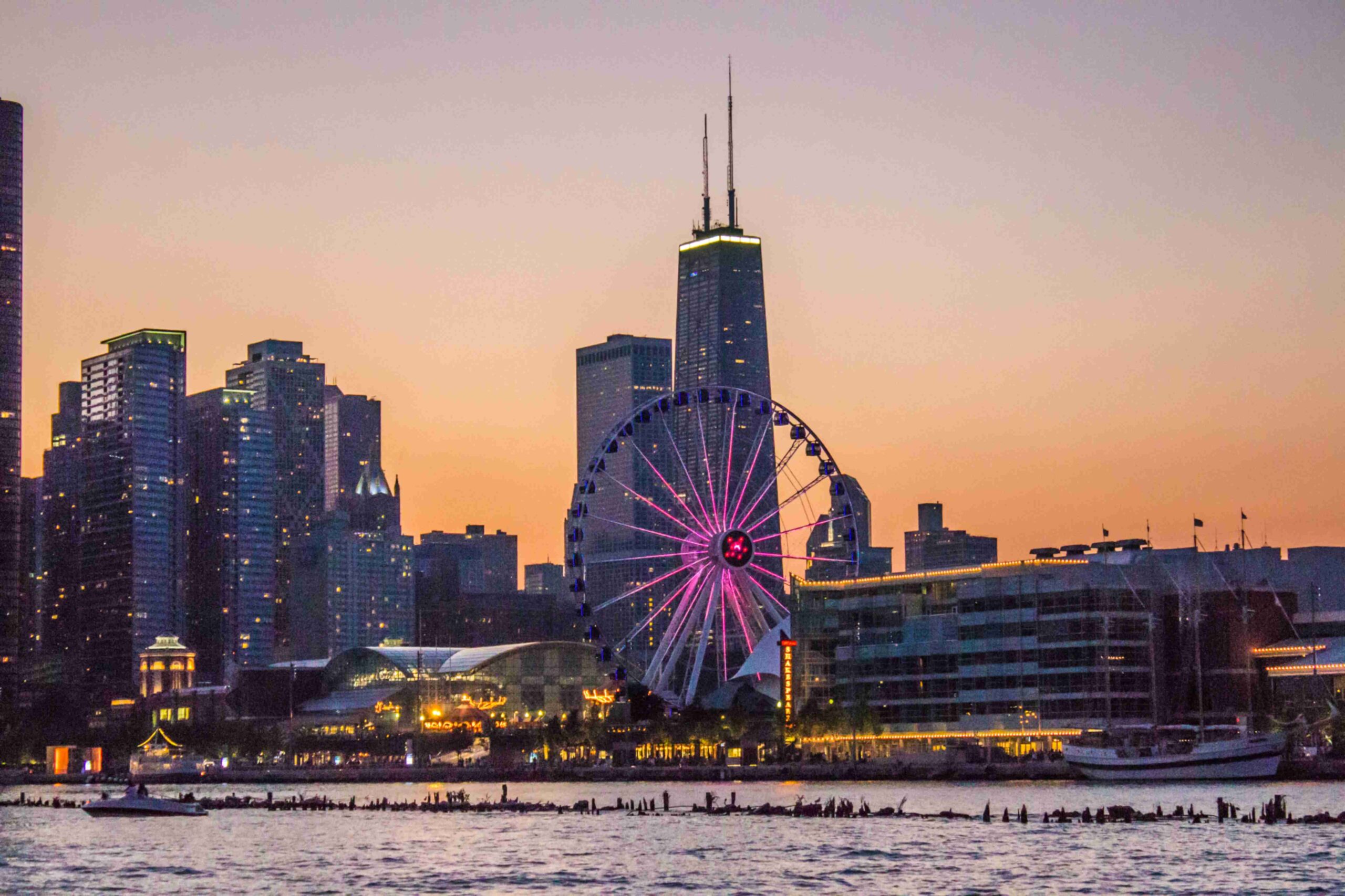 Navy Pier (©Gautam Krishnan)