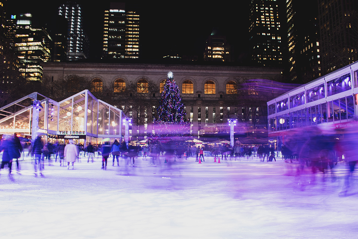 Winter Village at Bryant Park (©Johnell Pannell)