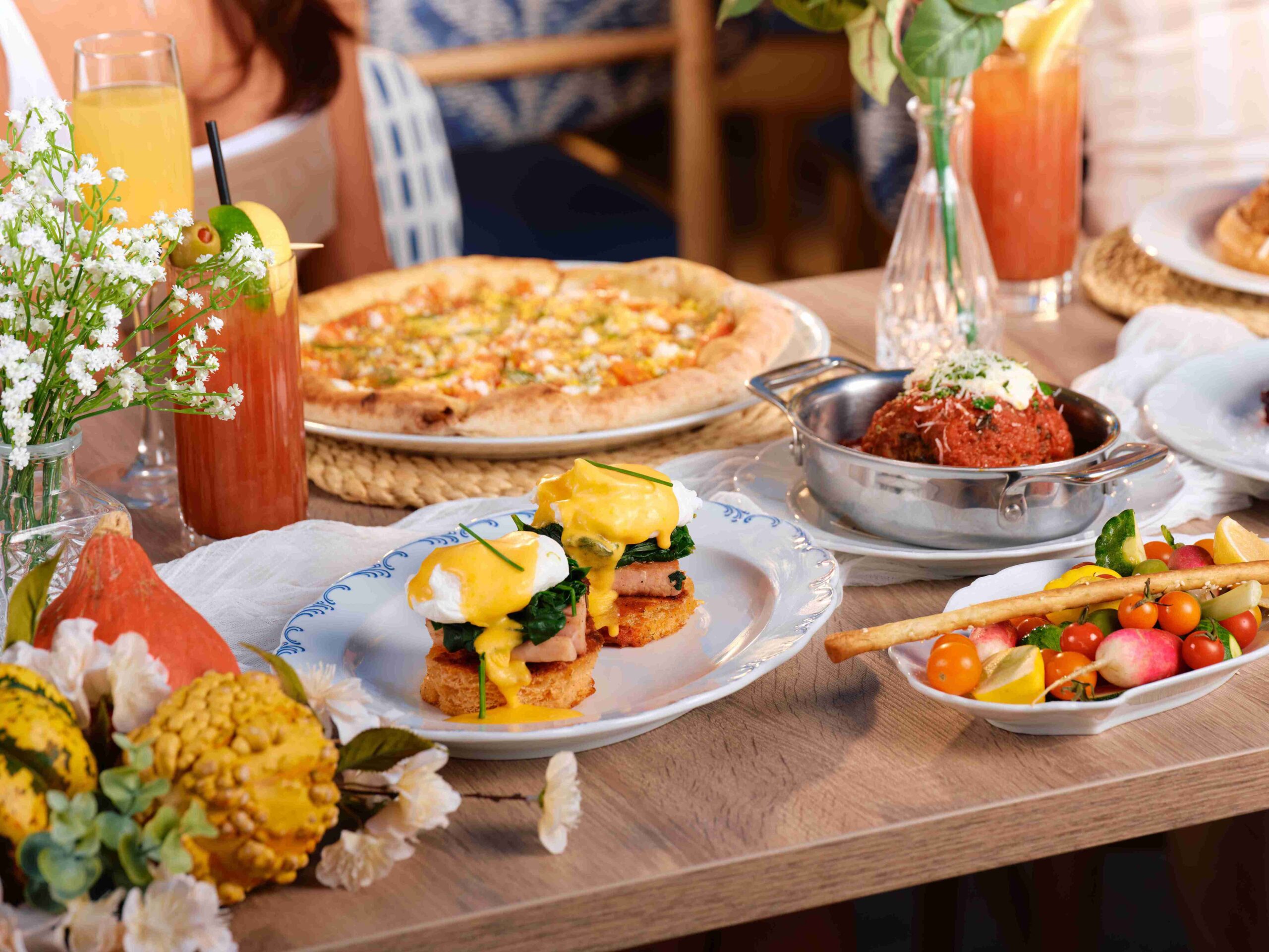 LAVO Endless Brunch (Courtesy Tao Group Hospitality)