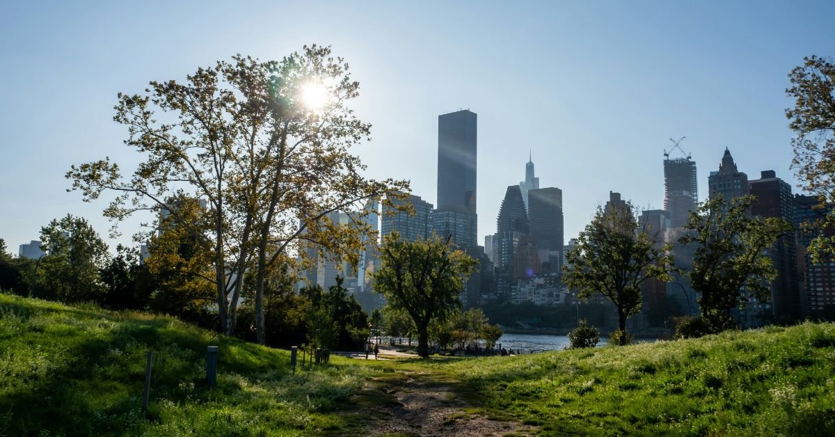 Roosevelt Island (©Jeffrey Betts)