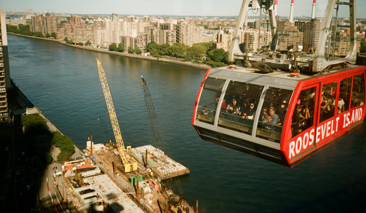 Roosevelt Island Tramway (©Qianshan Weng)