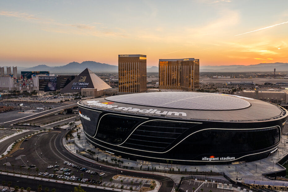 Allegiant Stadium (©Jason O'Rear)