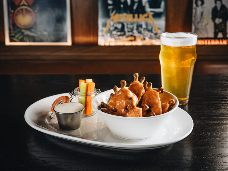 Luckley Tavern & Grill (Courtesy Rio Hotel & Casino) Luckley Tavern & Grill (Courtesy Rio Hotel & Casino)