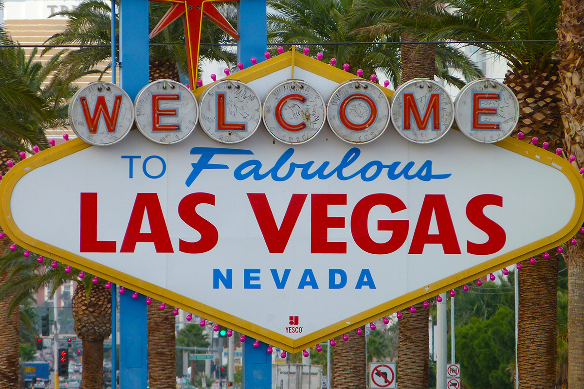 Welcome to Las Vegas Sign (©Nick Fewings)