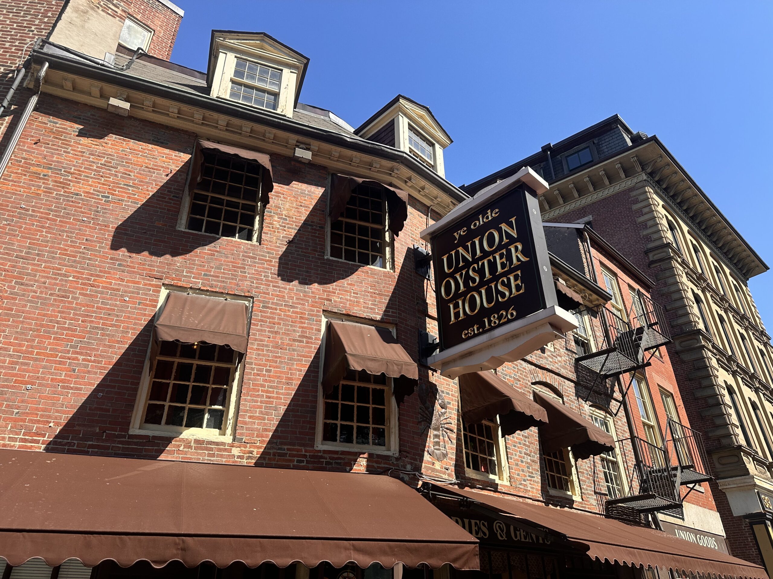 Union Oyster House (©Melanie Lee)