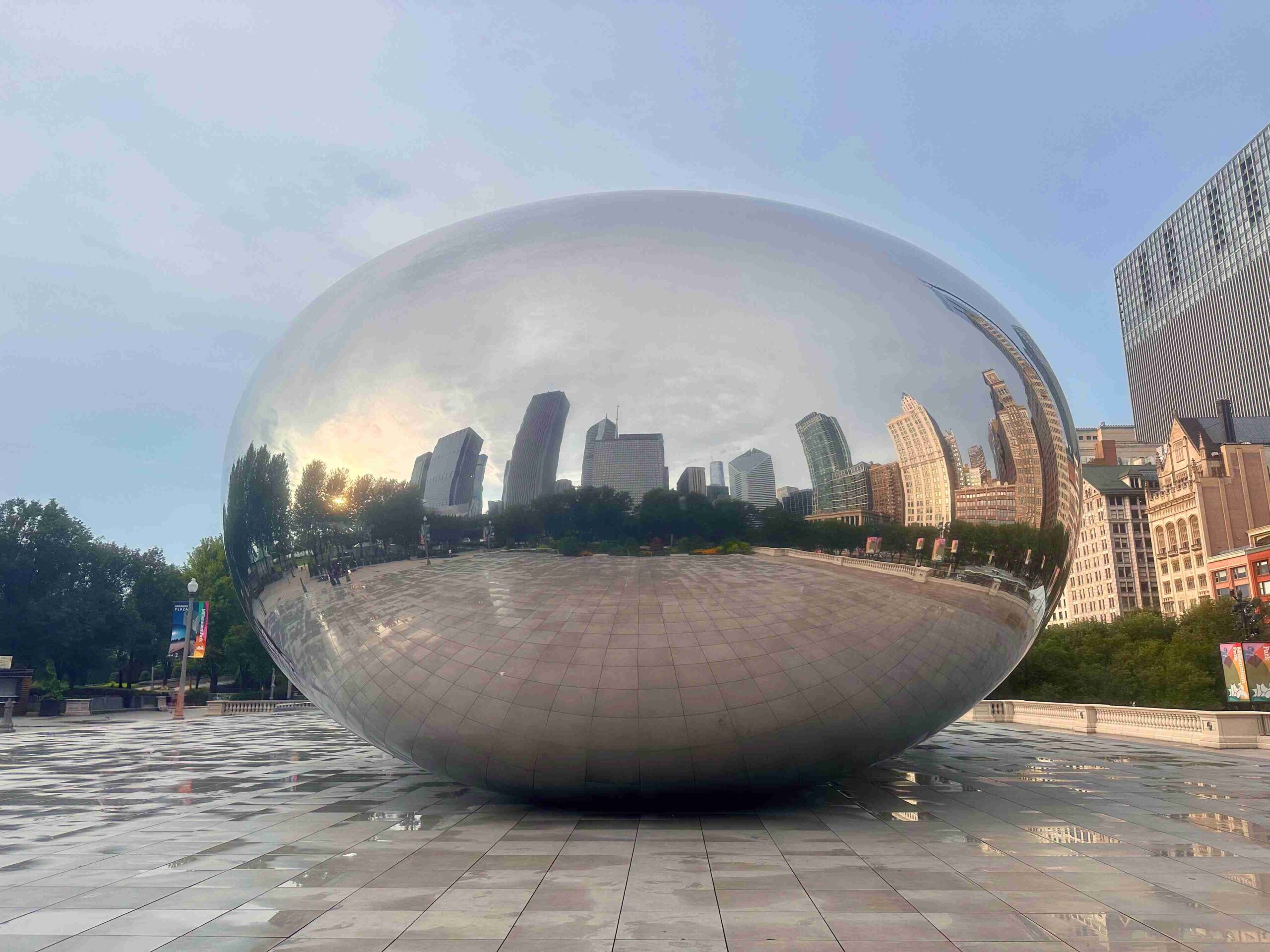 Cloud Gate (©Melanie Lee)