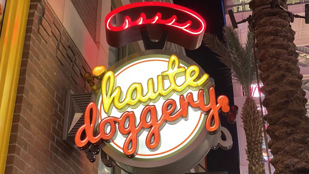 Haute Doggery (Courtesy Sasha J Yelp)