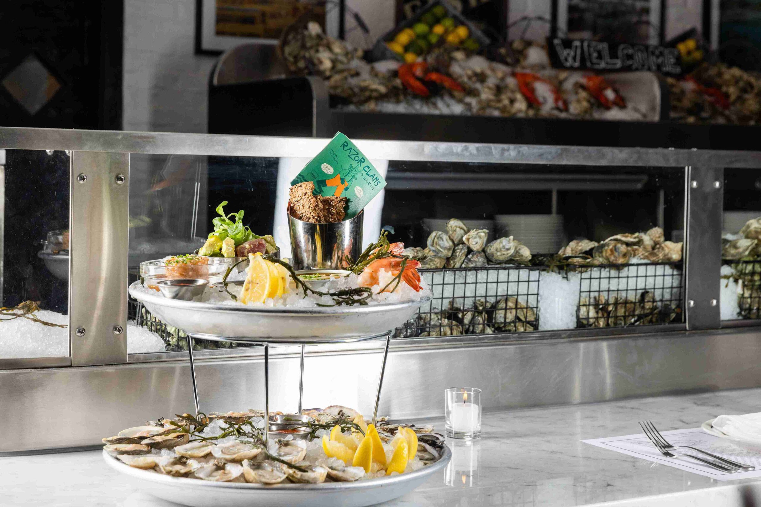 Mermaid Oyster Bar (©Alex Staniloff)