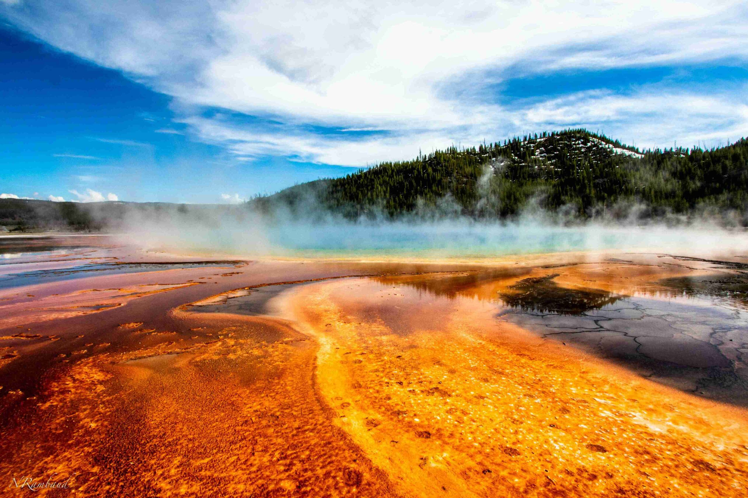 Yellowstone National Park (©Nicolasintravel)
