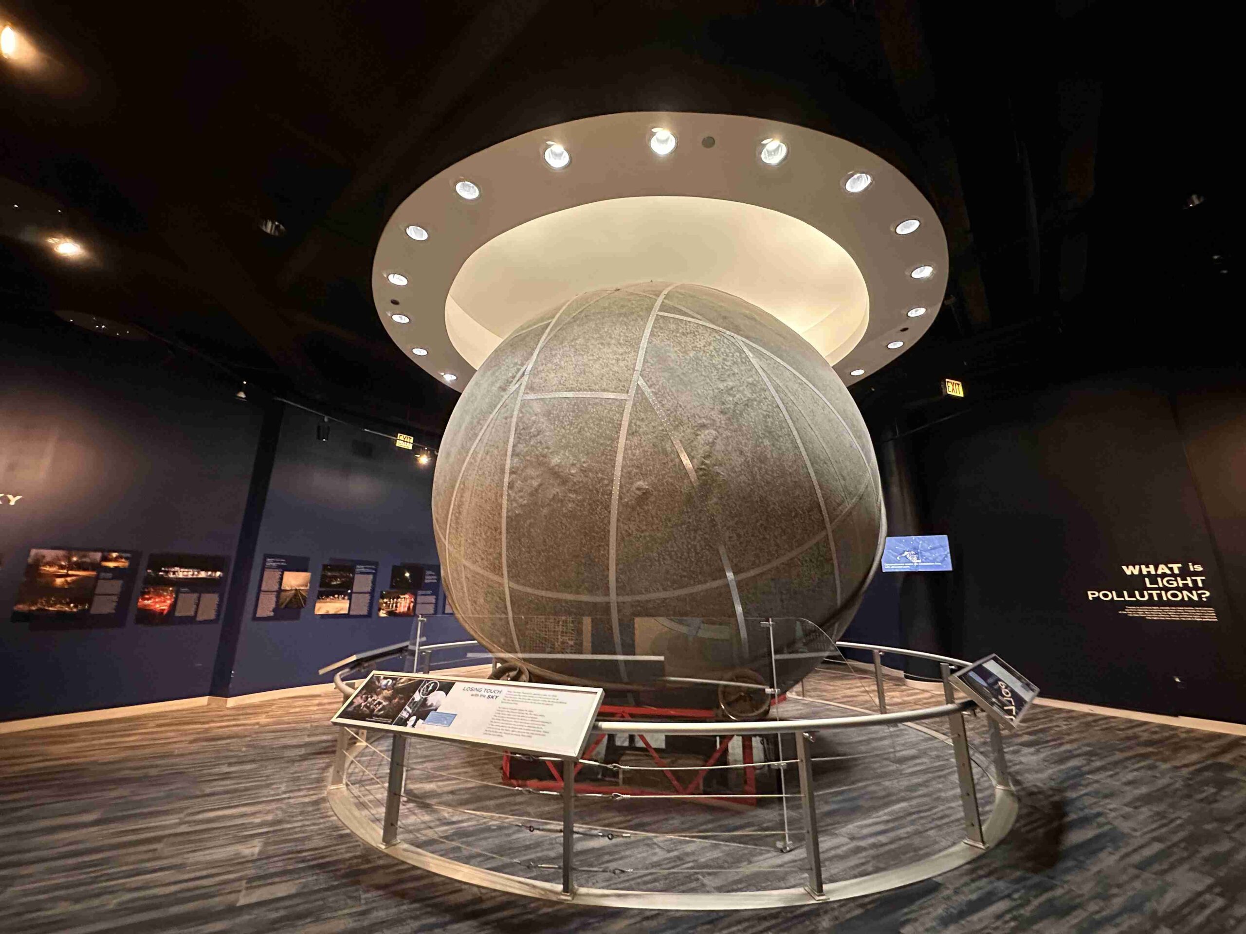 Adler Planetarium (©Melanie Lee)