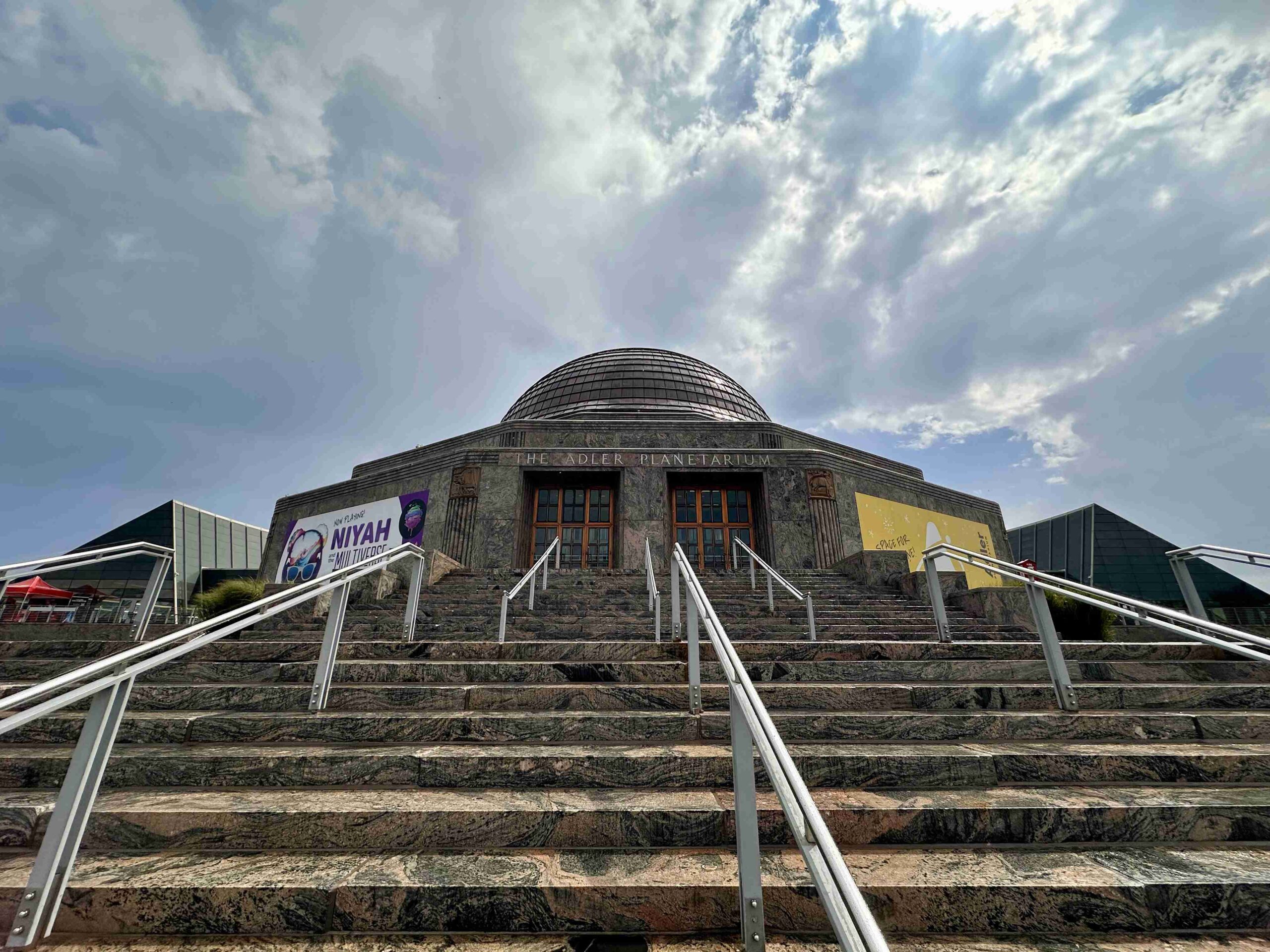 Adler Planetarium (©Melanie Lee)