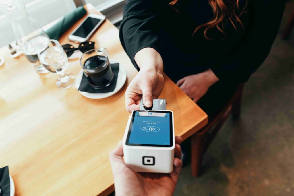 Tipping Culture (©Blake Wisz)