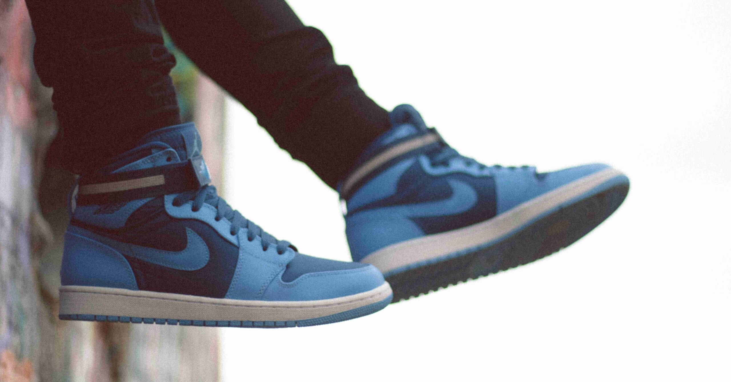 Comfortable Shoes (©Chris Zamudio)