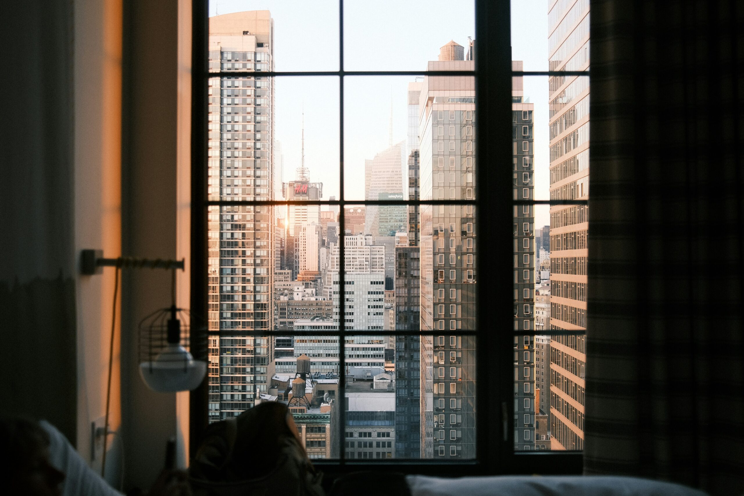 New York Hotel Views (©Kevin Snow)