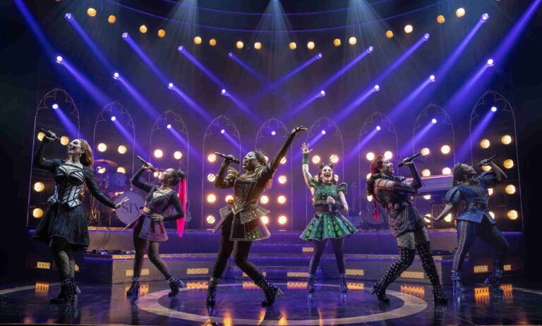 Six: The Musical (©Joan Marcus)