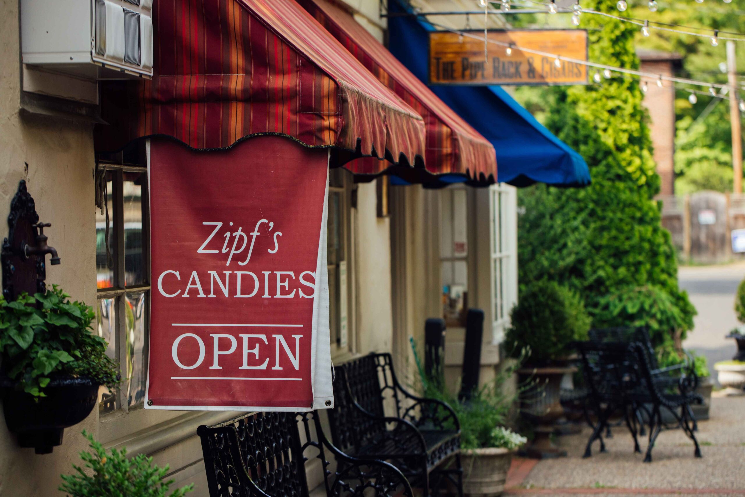 Zipf's Candies (Stephanie Ramones, Contigo Photography)