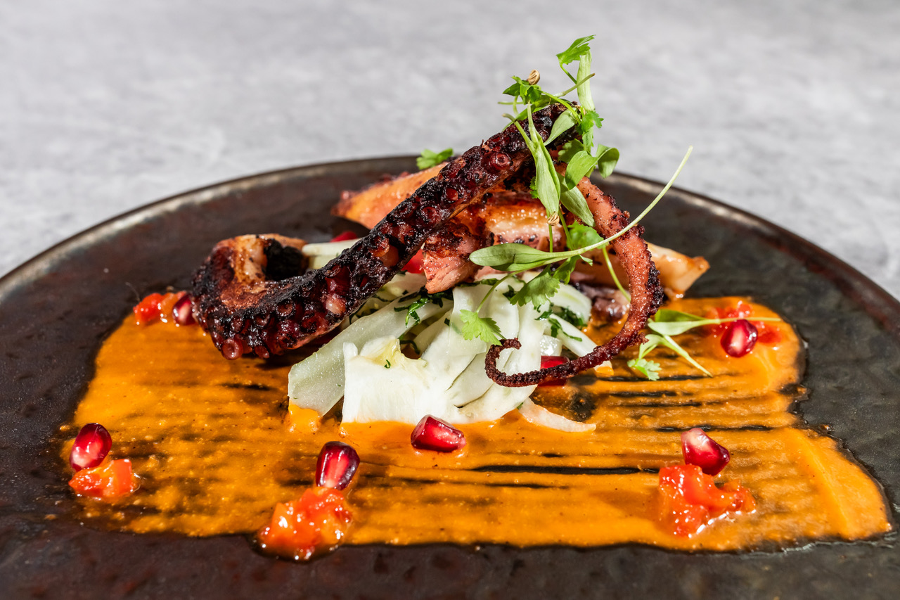 One If By Land, Two If By Sea (©Emma Cleary)