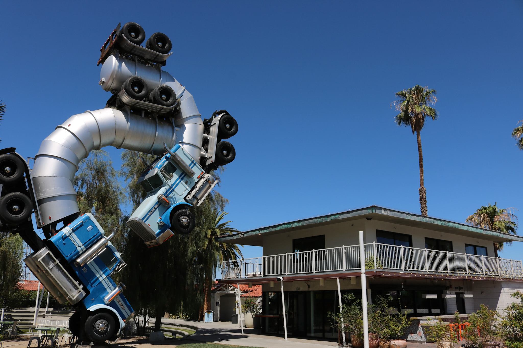 Big Rig Jig at Fergsons Downtown (©Carissa Beasley)