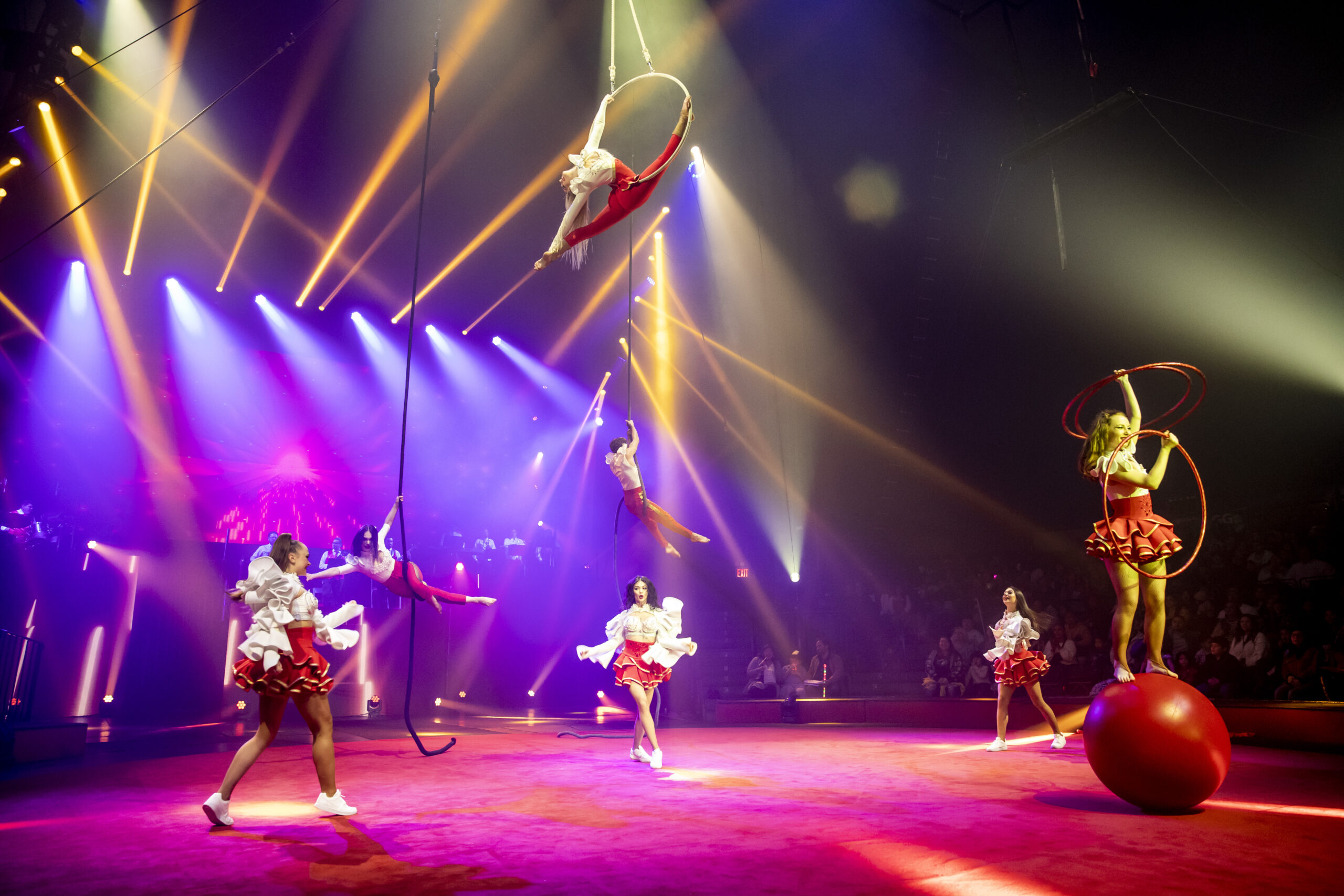 Big Apple Circus (©Garrett Uhde)