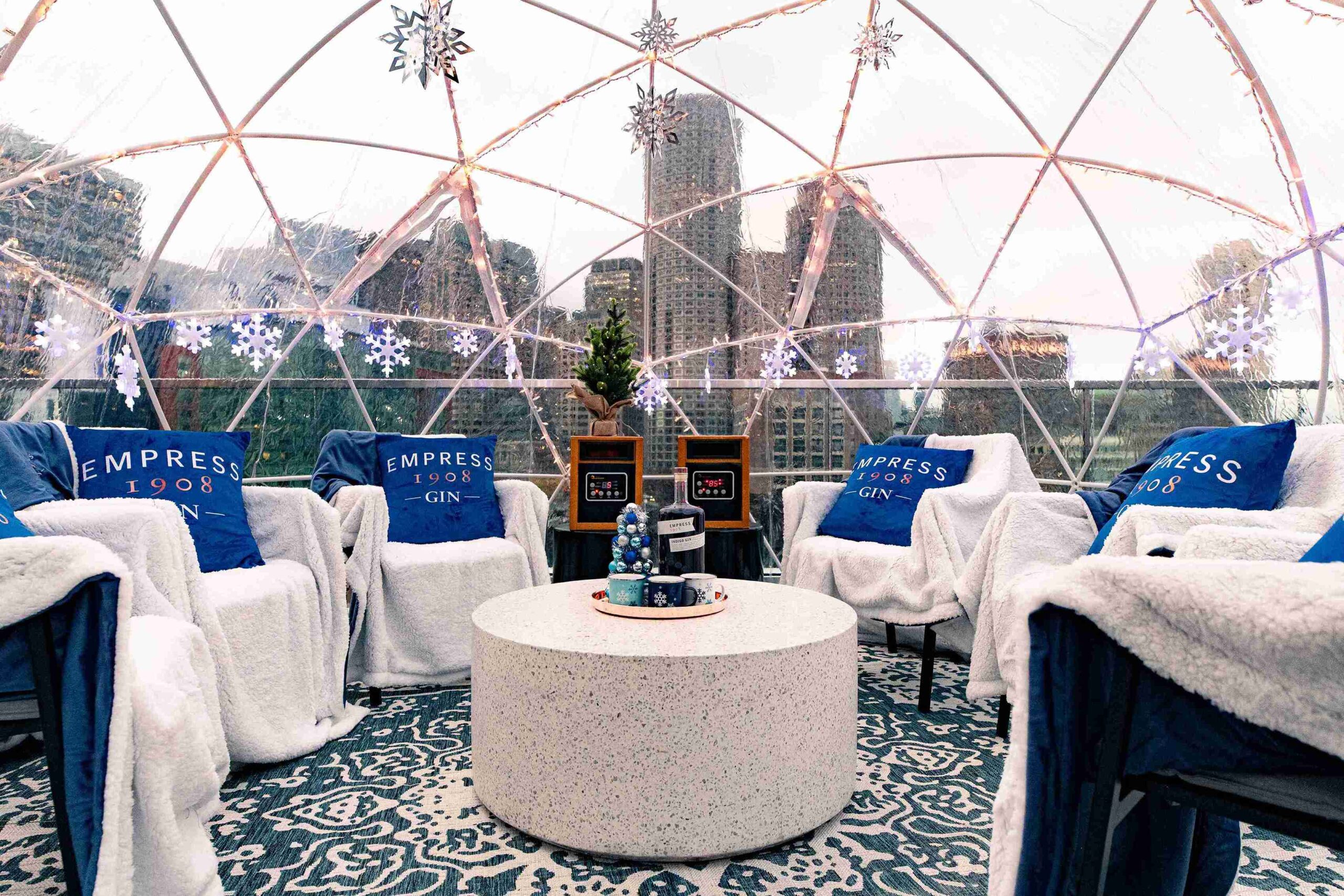 (Courtesy Gin-gle All the Way)