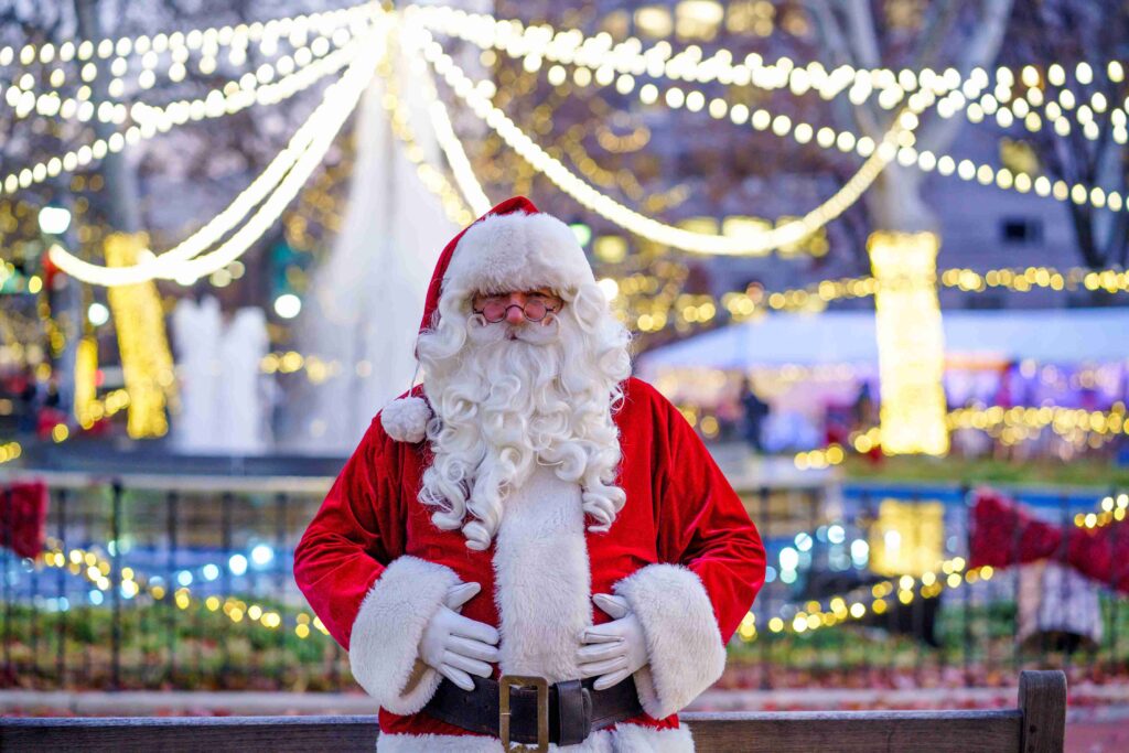 Holidays in Franklin Square (©Jeff Fusco)