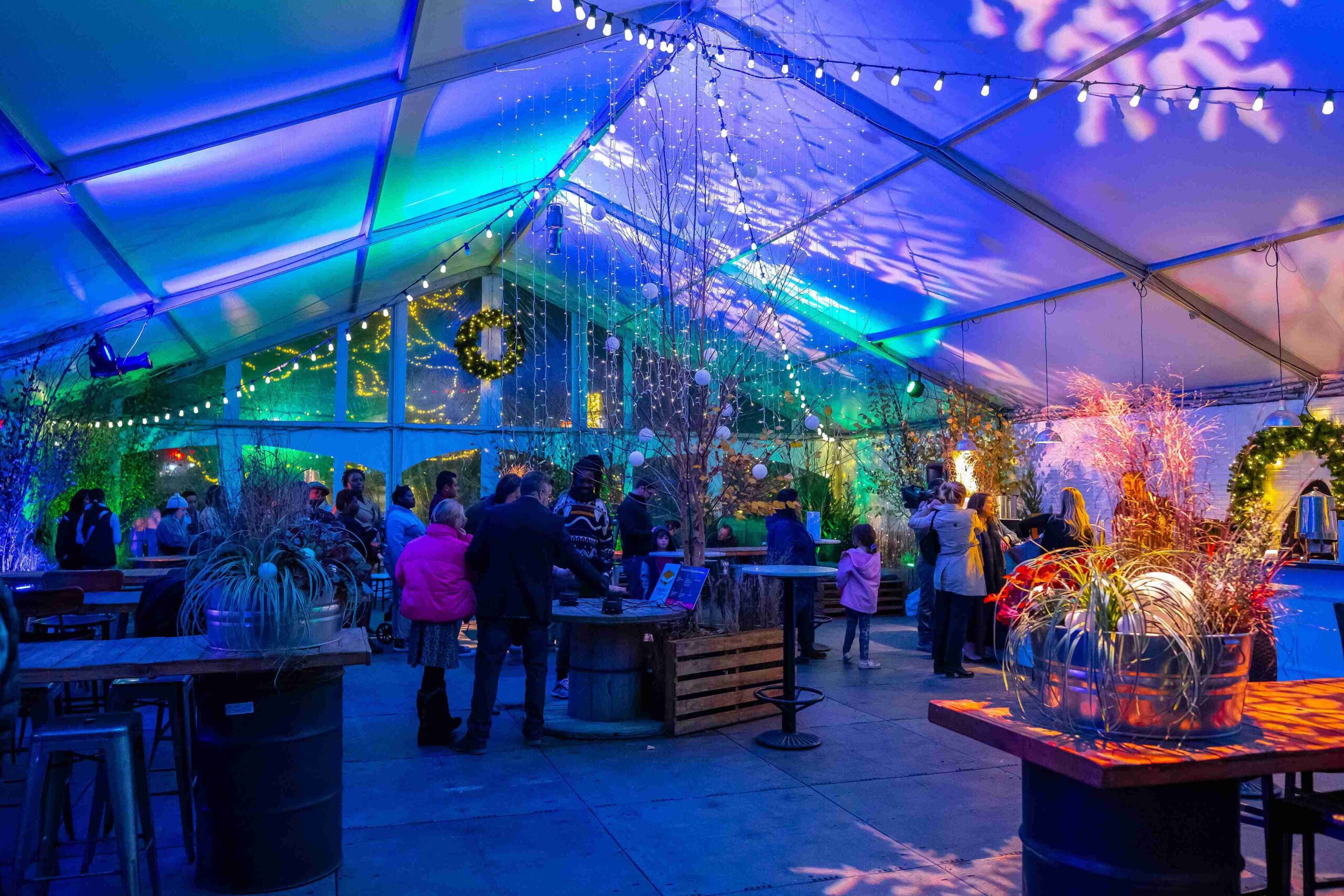 Holidays in Franklin Square (©Jeff Fusco)