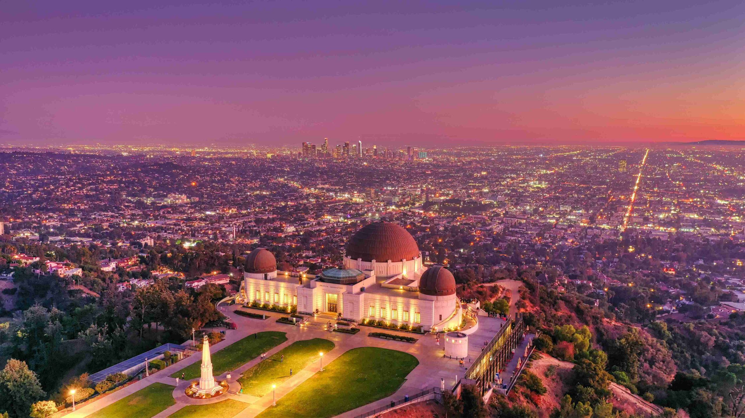 Griffith Observatory (©Venti Views)
