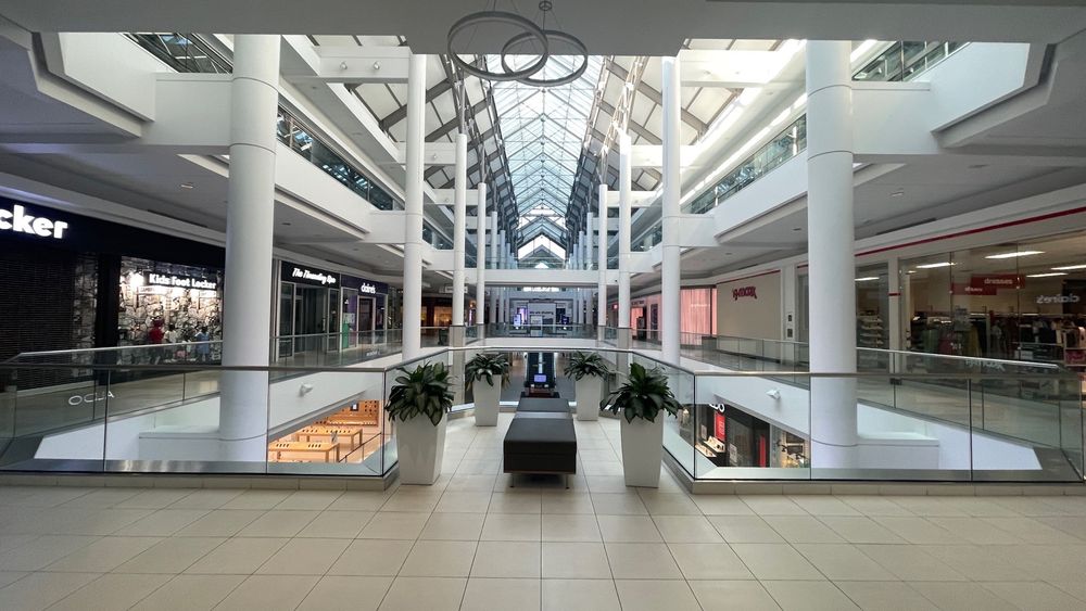 CambridgeSide (©Aidan M Yelp)