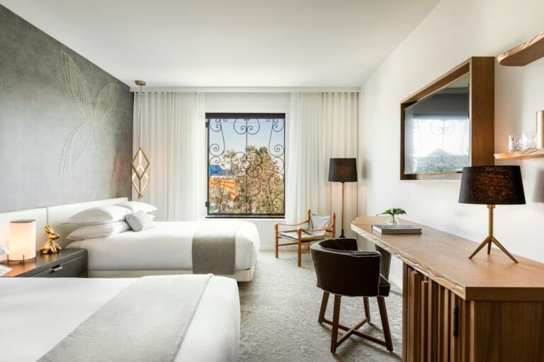 (Courtesy Kimpton La Peer Hotel)