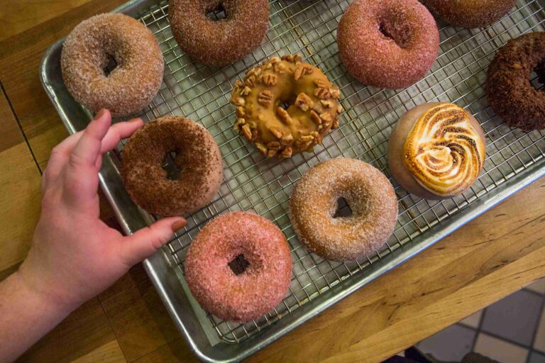 Federal Donuts & Chicken (M. Fischetti/Courtesy VISIT PHILADELPHIA®)
