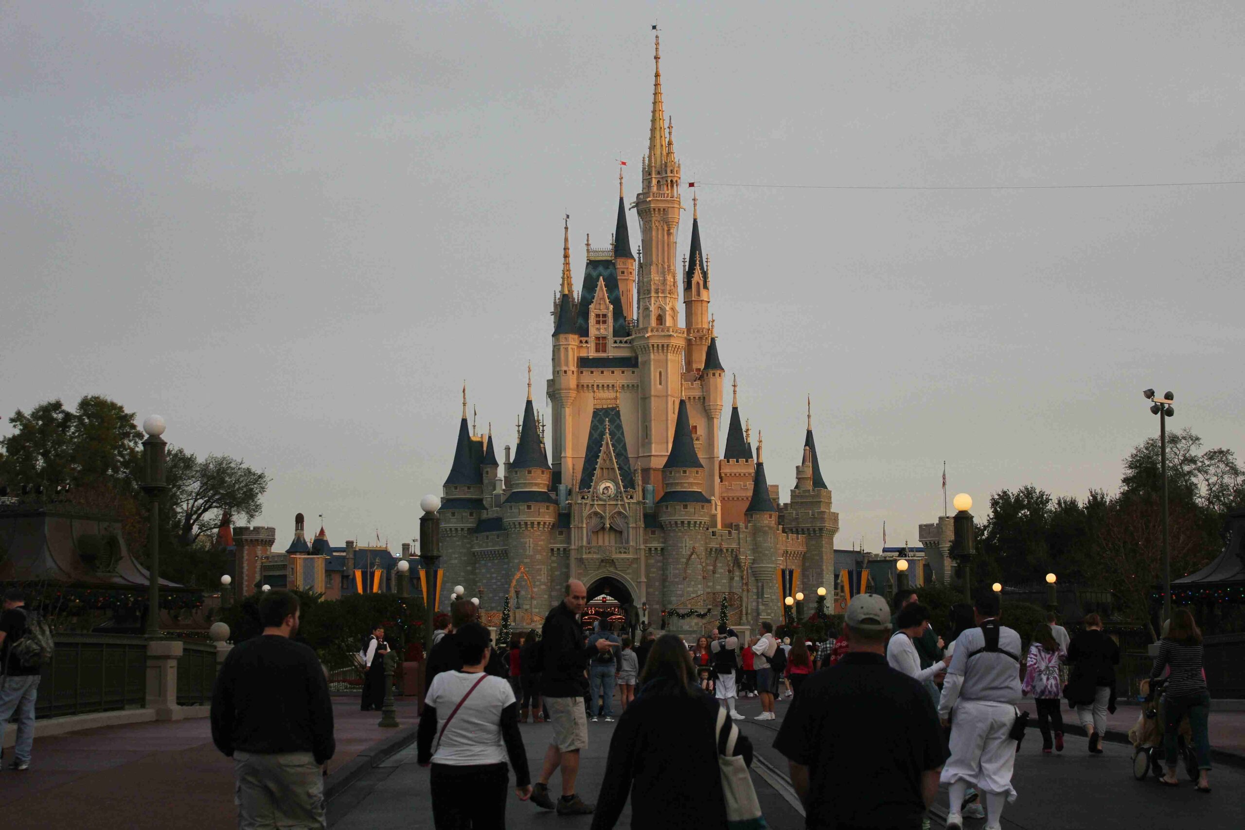 Disney's Magic Kingdom for Beginners (©Dylan)