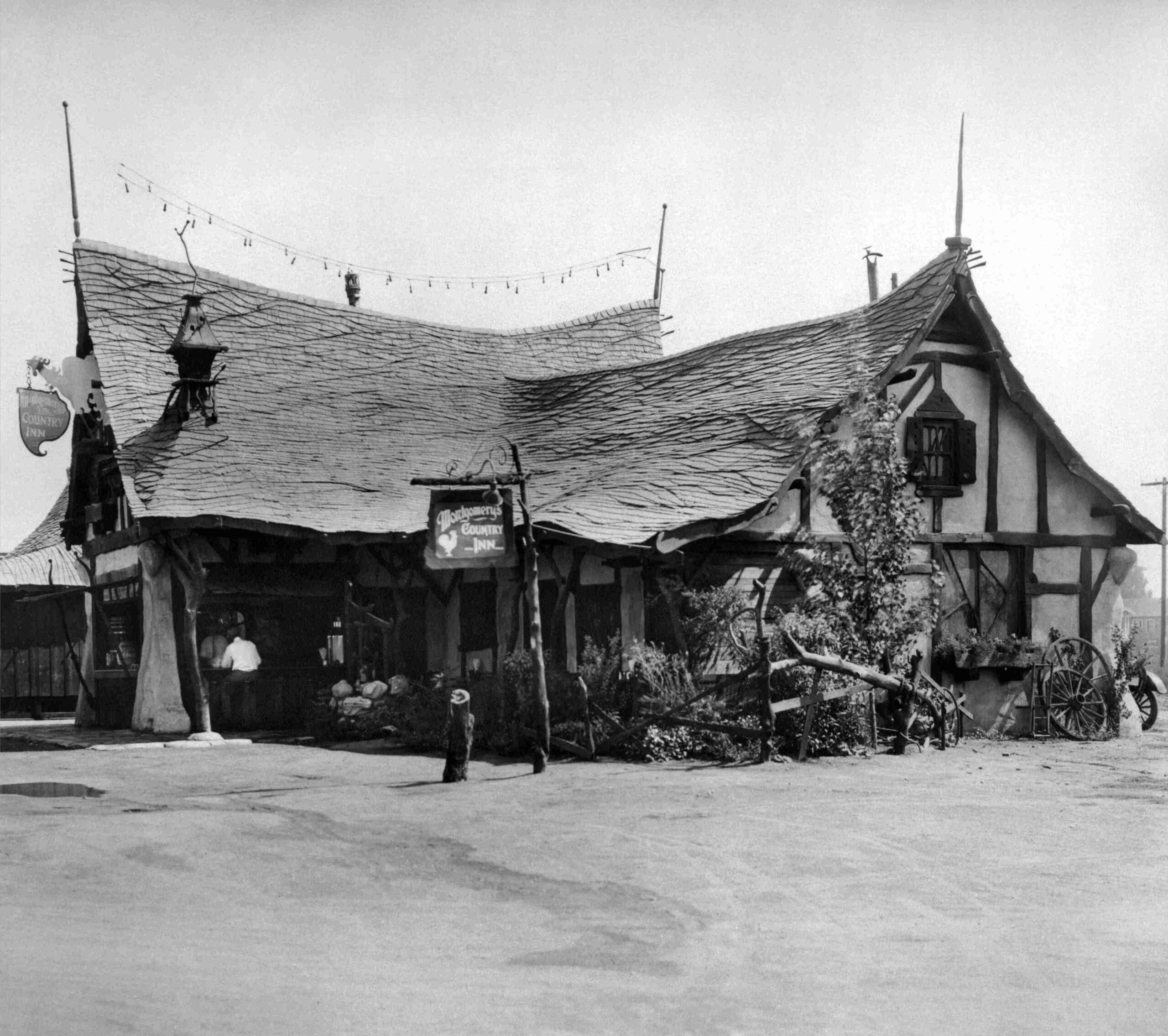 Tam O'Shanter's Original Exterior (Courtesy Tam O'Shanter)