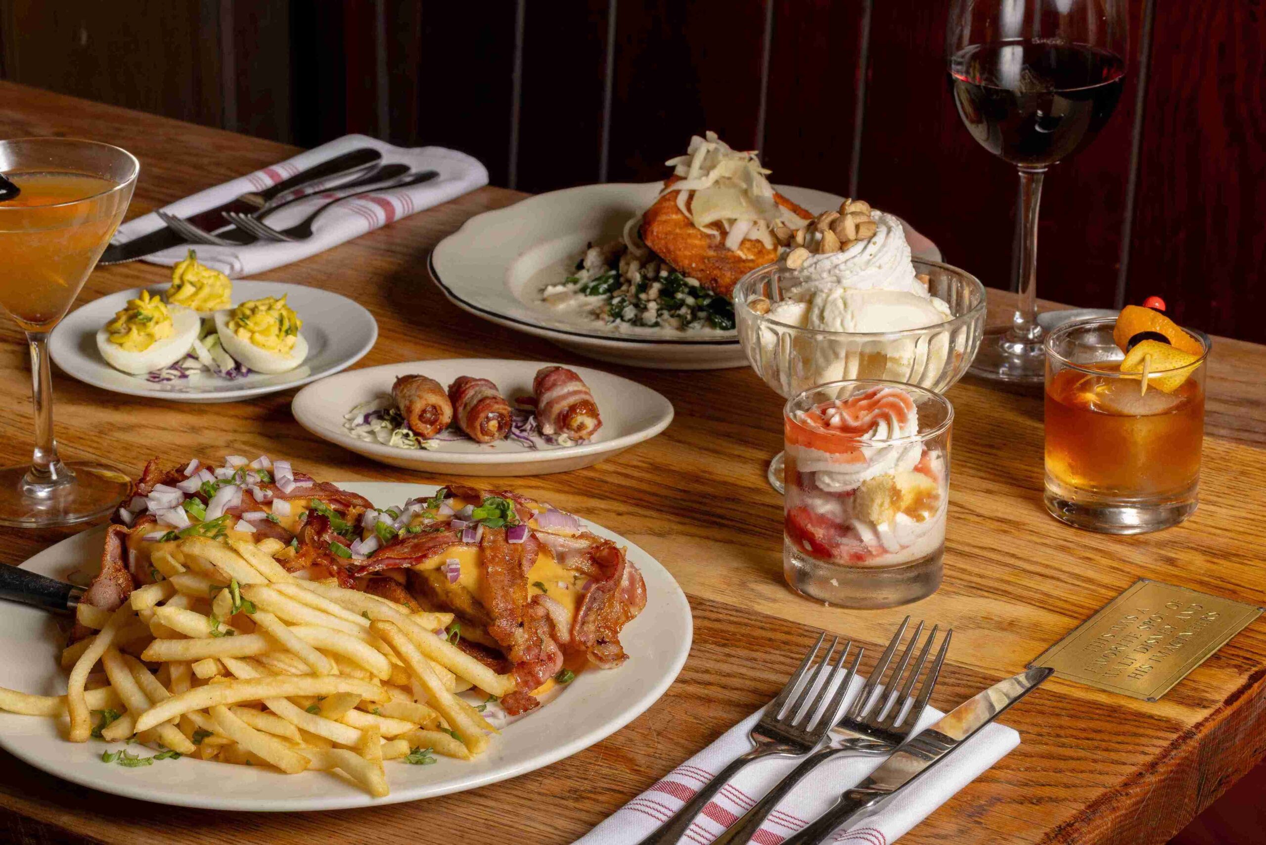 Table 31 Set Menu (©Palm Ocean/Courtesy Tam O'Shanter)