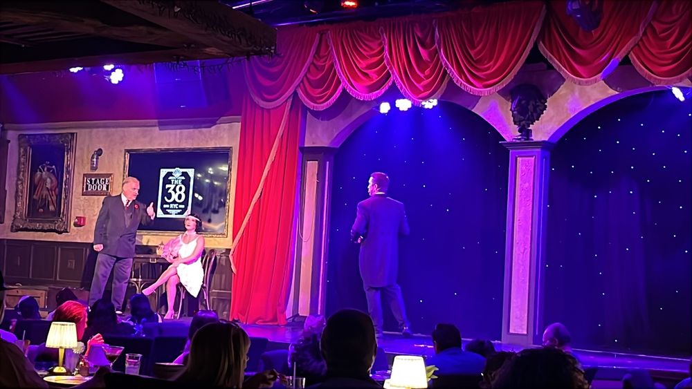 Speakeasy Murder Mystery Dinner Show (Courtesy Noel G Yelp)