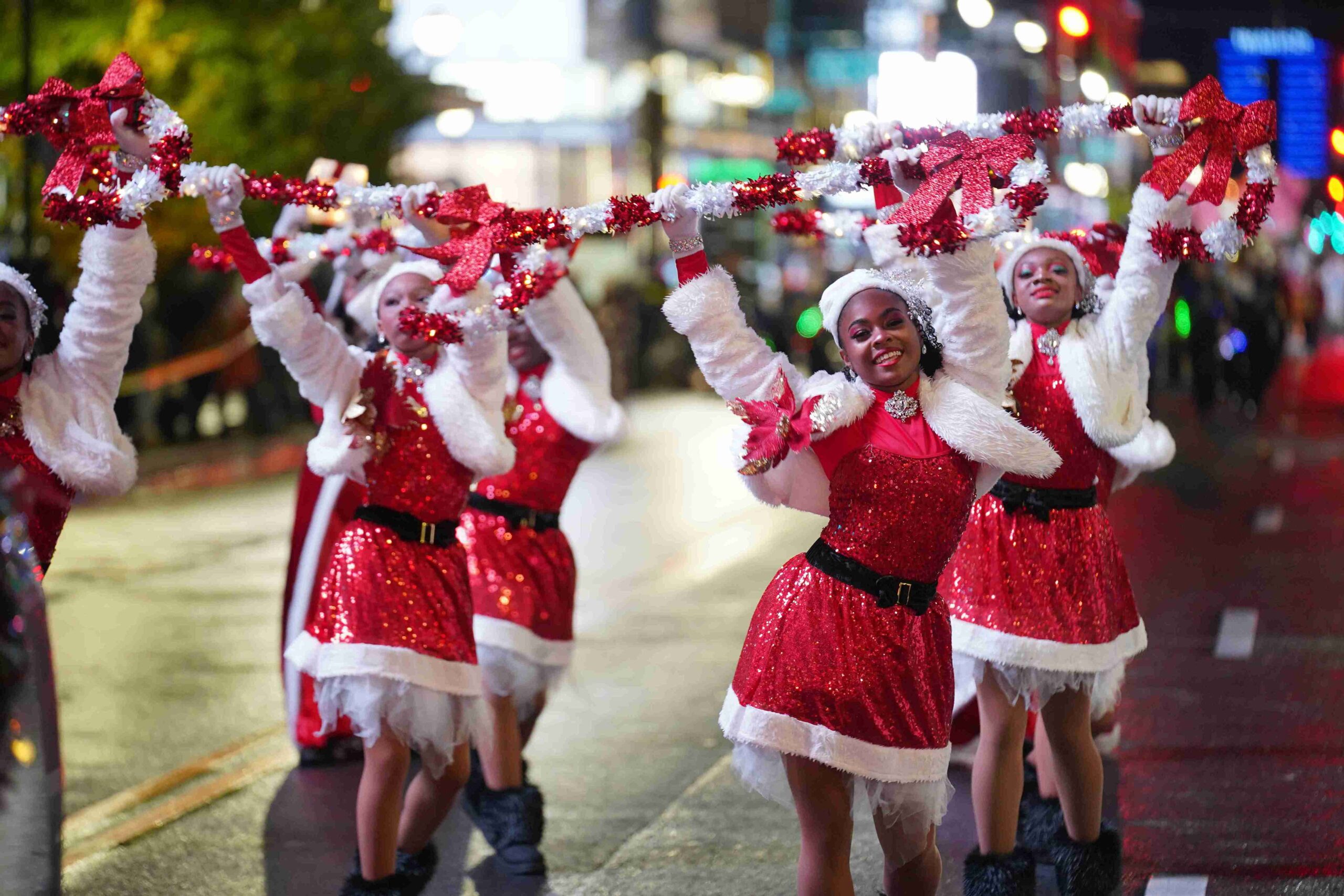 Visit Philadelphia Holiday Parade (©Joseph Kaczmarek/Courtesy VISIT PHILADELPHIA®)