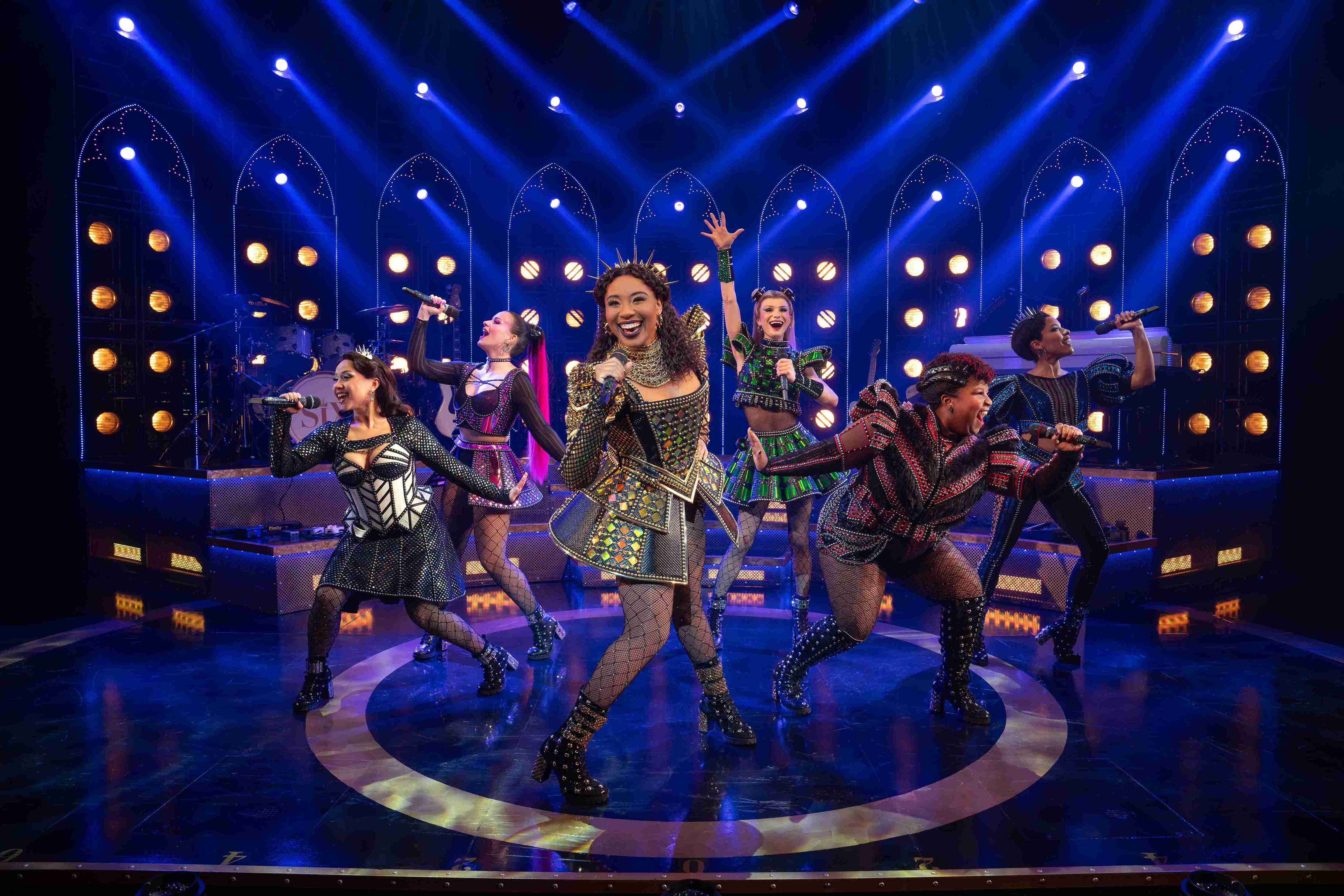 SIX: The Musical (©Joan Marcus)