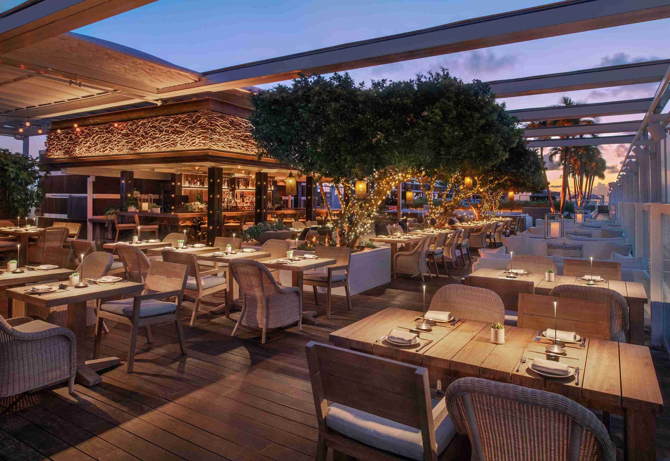 Enjoy Frozen Cocktails at Watr at 1 Rooftop (Courtesy Watr at 1 Rooftop)