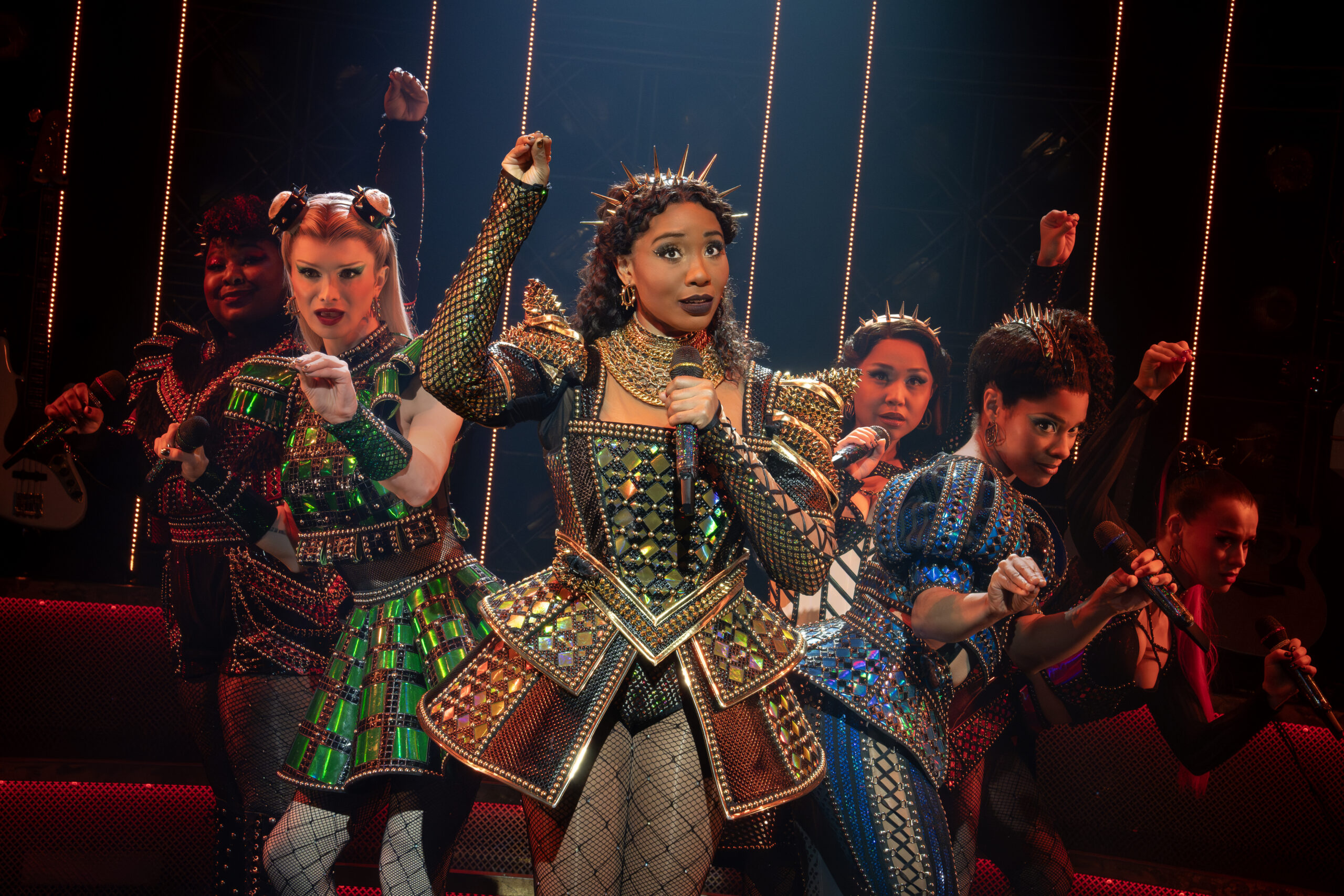 SIX: The Musical (©Joan Marcus)
